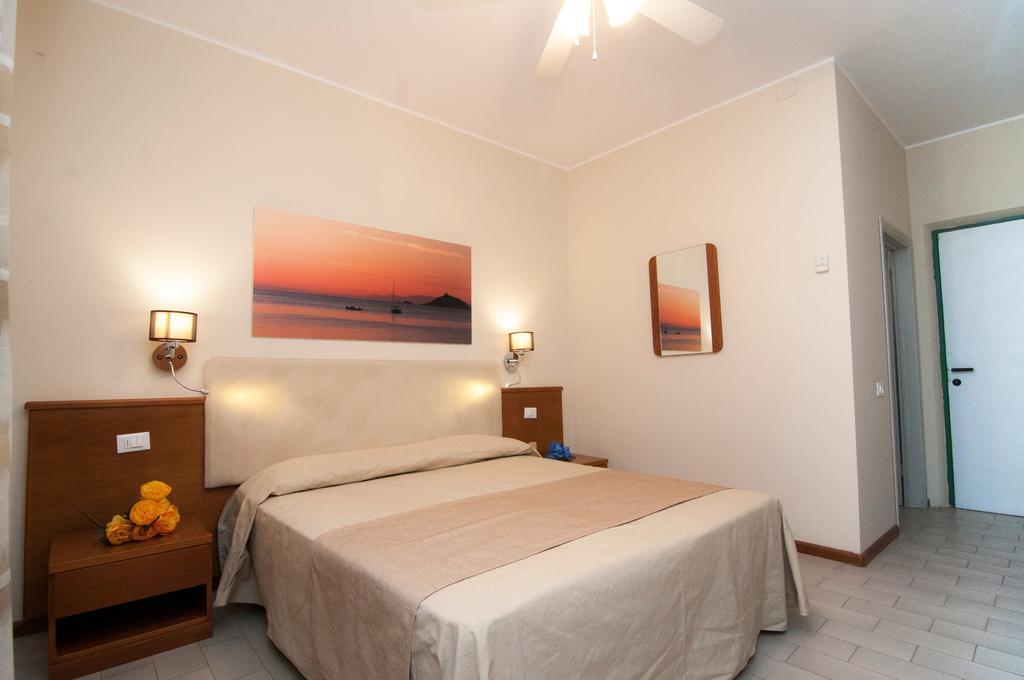 Hotel Marelba Cavo Luaran gambar